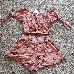 2 pc shorts and crop top set